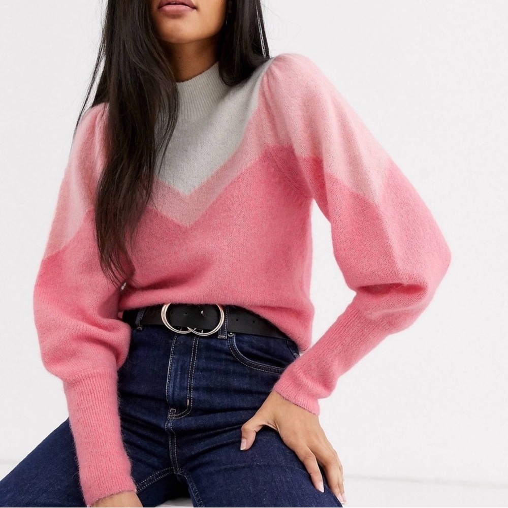 Elegant Pink and Gray Women's Turtleneck Sweater